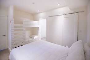 The Quarterdeck Resort