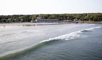 The Quarterdeck Resort