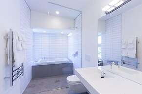 The Quarterdeck Resort