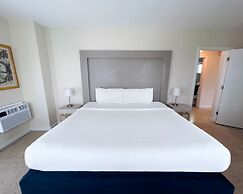 North Beach Hotel