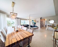 North Beach Hotel