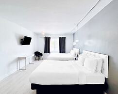 North Beach Hotel