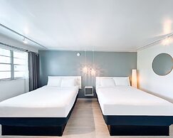 North Beach Hotel
