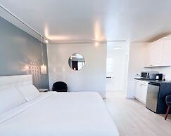 North Beach Hotel