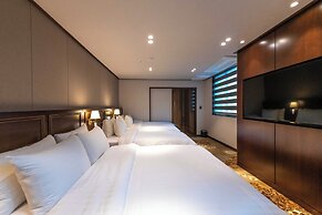 New Chonji Hotel