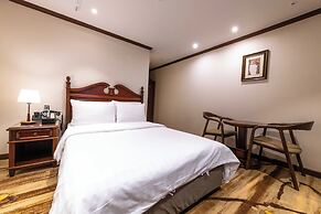 New Chonji Hotel