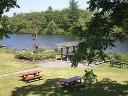 Campbell River Lodge by Riverside