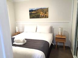 Discovery Parks - Bright