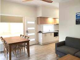 Discovery Parks - Bright