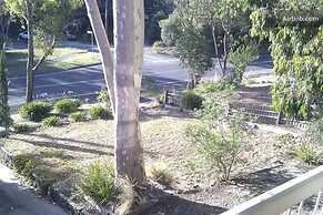 Eltham Retreat
