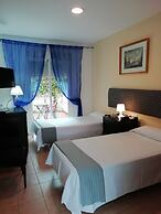Hostal Alhaja Playa