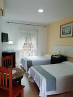 Hostal Alhaja Playa
