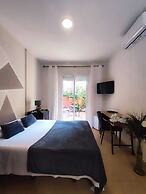 Hostal Alhaja Playa