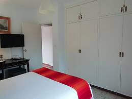 Hostal Alhaja Playa