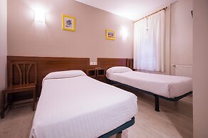 U-Hotel Dario Lugo
