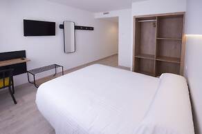 U-Hotel Dario Lugo