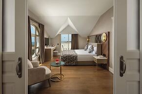 DOBEDAN BEACH RESORT COMFORT