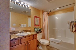 Crescent Shores by Condo-World