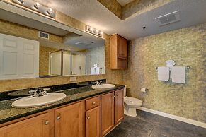 Crescent Shores by Condo-World