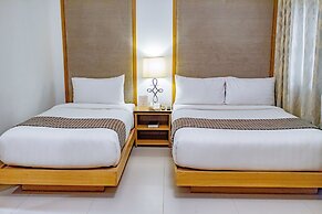 Crown Regency Courtyard Resort