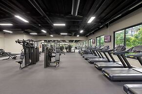 DOBEDAN WORLD PALACE