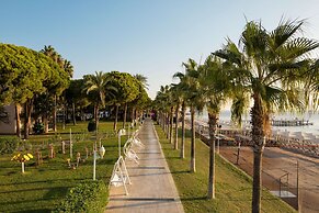 DOBEDAN WORLD PALACE