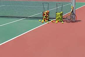 DOBEDAN WORLD PALACE