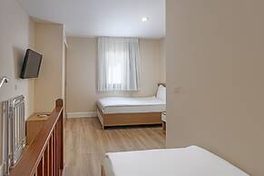 DOBEDAN WORLD PALACE