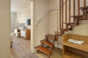 DOBEDAN WORLD PALACE