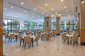 DOBEDAN WORLD PALACE