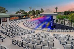 DOBEDAN WORLD PALACE