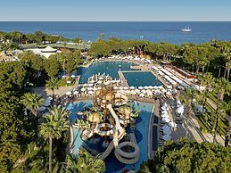 DOBEDAN WORLD PALACE