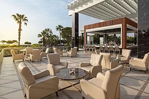 DOBEDAN WORLD PALACE