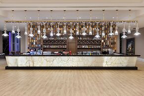 DOBEDAN WORLD PALACE