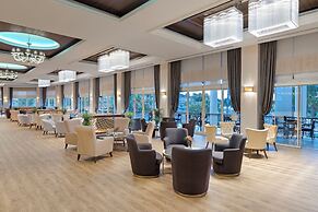 DOBEDAN WORLD PALACE