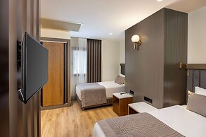 DOBEDAN WORLD PALACE