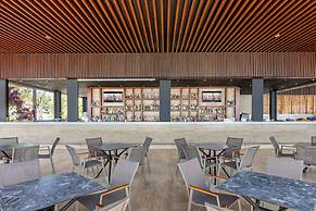 DOBEDAN WORLD PALACE