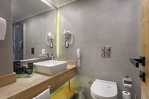 DOBEDAN WORLD PALACE