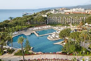 DOBEDAN WORLD PALACE