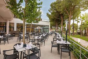 DOBEDAN WORLD PALACE