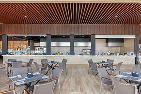 DOBEDAN WORLD PALACE