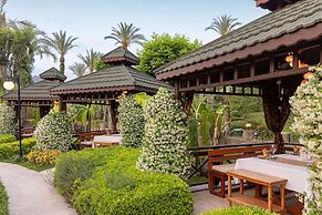 DOBEDAN WORLD PALACE