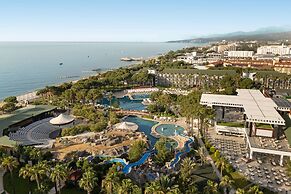 DOBEDAN WORLD PALACE