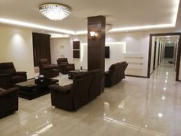 Seven Days Hotel