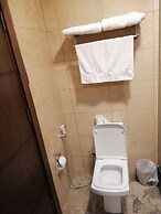 Seven Days Hotel