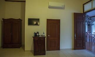 Hotel Real La Merced