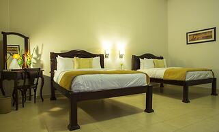 Hotel Real La Merced