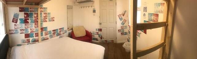 Finn McCool's Giants Causeway Hostel