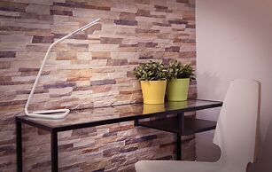 Shenkin Vilmar Apartments