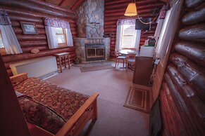 Cascade Lodge